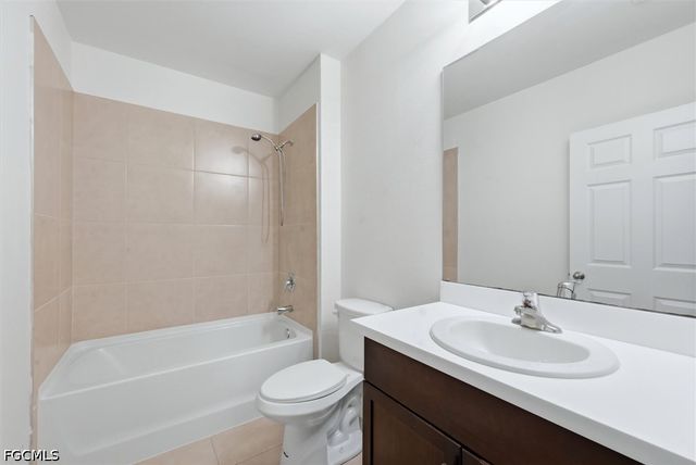 25118 Doredo DR, Punta Gorda, FL 33955