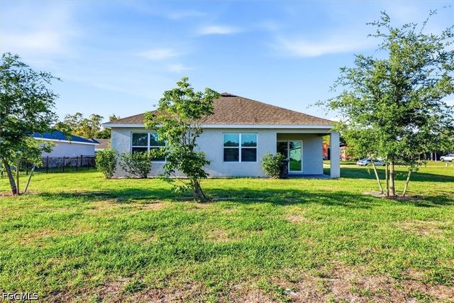 25118 Doredo DR, Punta Gorda, FL 33955