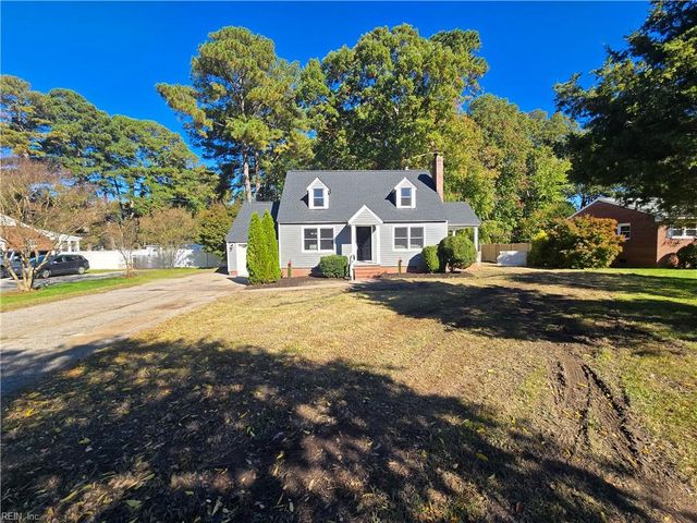 307 Deep Creek RD, Newport News, VA 23606