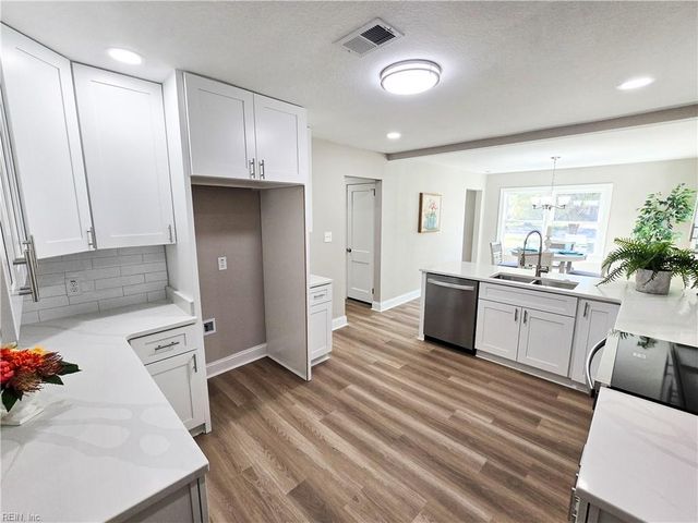 307 Deep Creek RD, Newport News, VA 23606