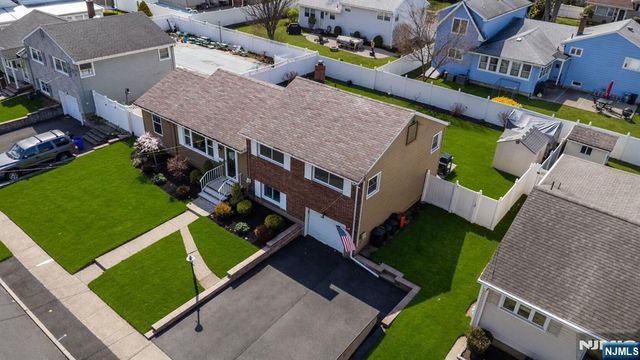 54 Harrison Street, Dumont, NJ 07628
