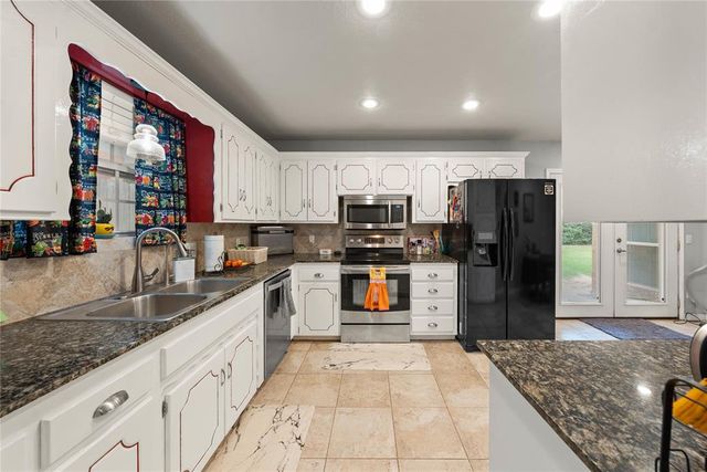 7601 Eastgate Drive, Oklahoma City, OK 73162