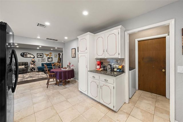 7601 Eastgate Drive, Oklahoma City, OK 73162