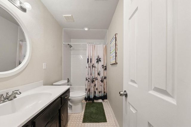7601 Eastgate Drive, Oklahoma City, OK 73162
