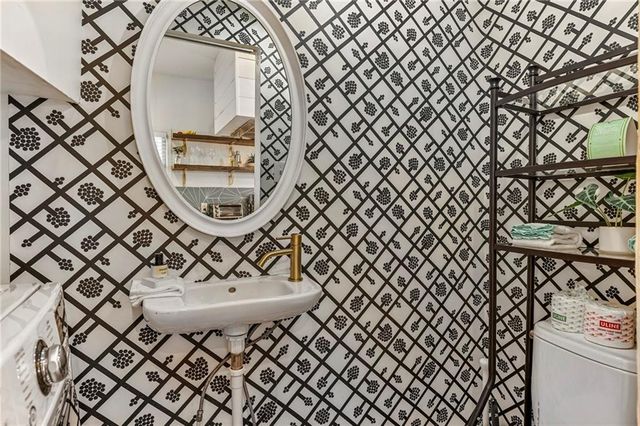 196 Reinhardt SE Street A, Atlanta, GA 30312