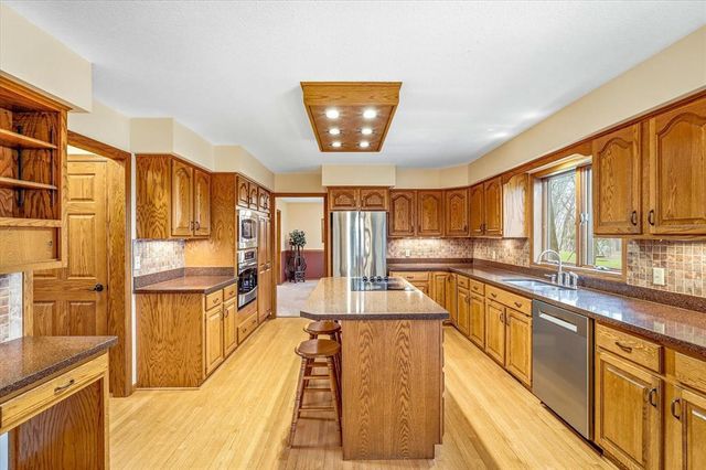 356 Audubon Lane, Hudson, WI 54016