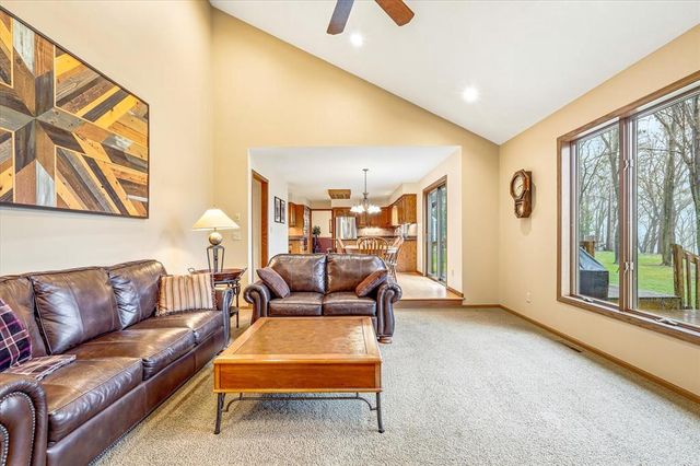356 Audubon Lane, Hudson, WI 54016