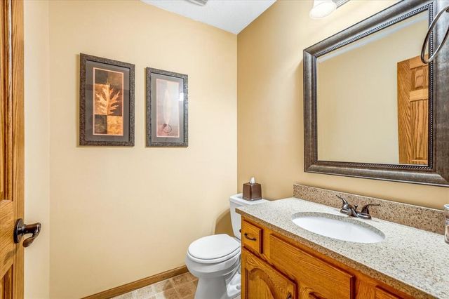 356 Audubon Lane, Hudson, WI 54016