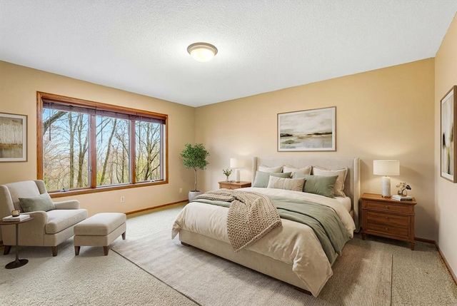 356 Audubon Lane, Hudson, WI 54016