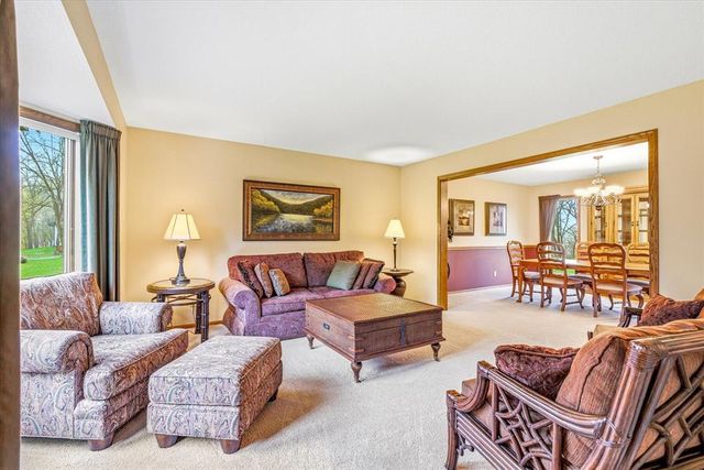 356 Audubon Lane, Hudson, WI 54016