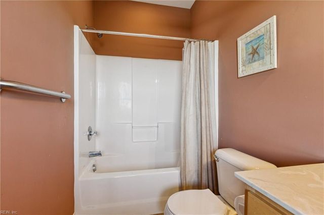 757 Charthouse CIR, Hampton, VA 23664