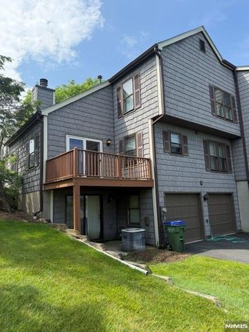 36 Barn Owl Drive, Hackettstown, NJ 07840