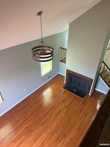 36 Barn Owl Drive, Hackettstown, NJ 07840