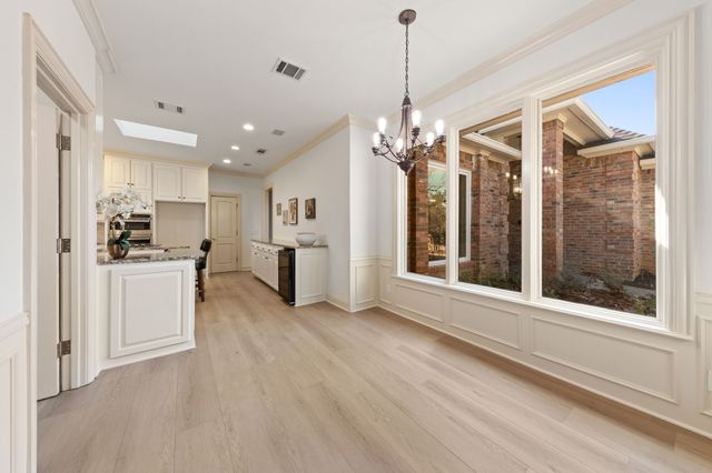 1211 Mackie Drive, Carrollton, TX 75007