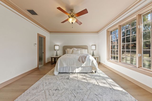 1211 Mackie Drive, Carrollton, TX 75007