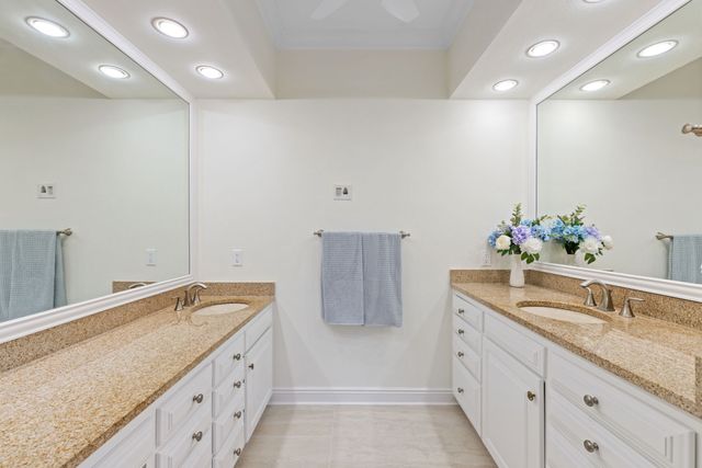 1211 Mackie Drive, Carrollton, TX 75007