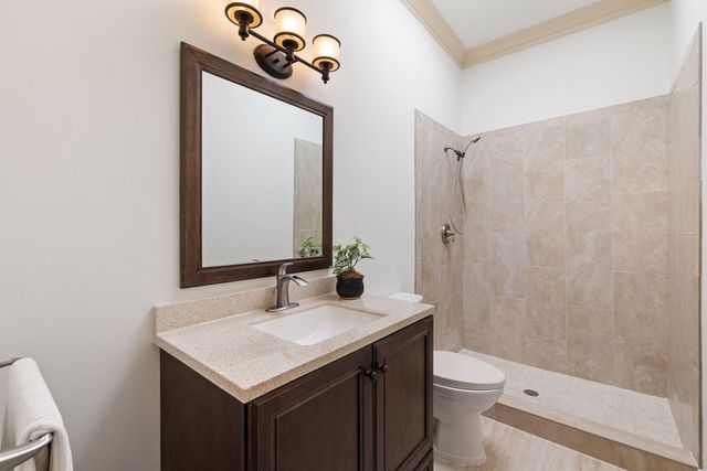 1211 Mackie Drive, Carrollton, TX 75007