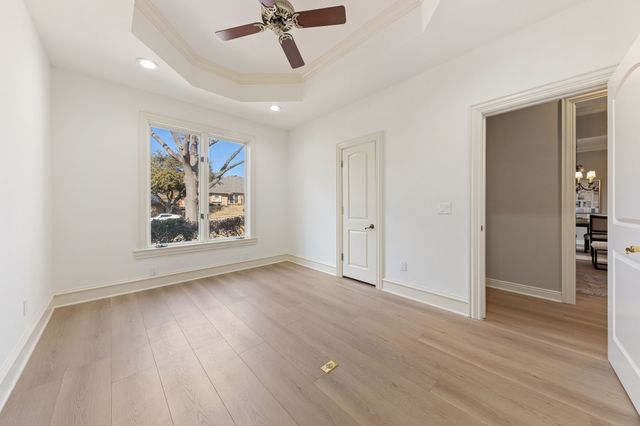 1211 Mackie Drive, Carrollton, TX 75007