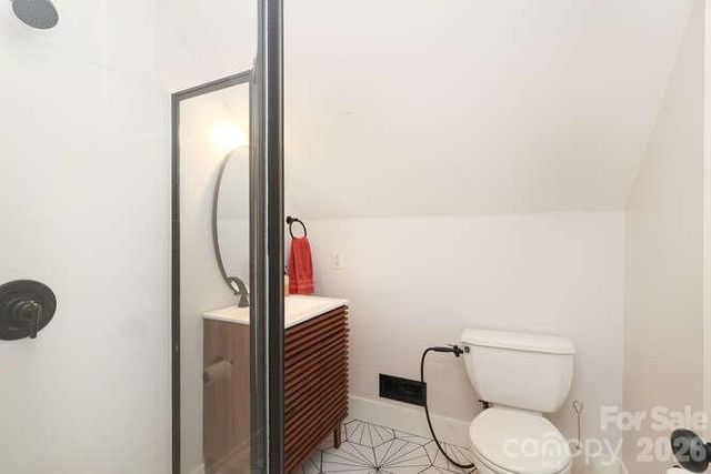 1609 Forsythia Circle, Charlotte, NC 28208