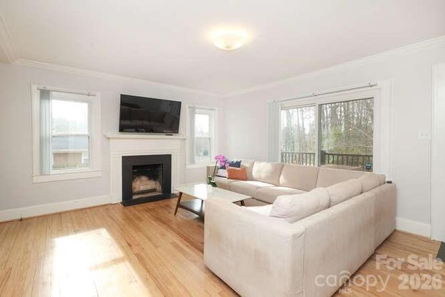 1609 Forsythia Circle, Charlotte, NC 28208