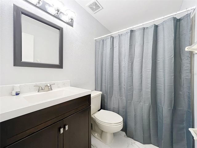 4800 S SEMORAN BOULEVARD 106, Orlando, FL 32822