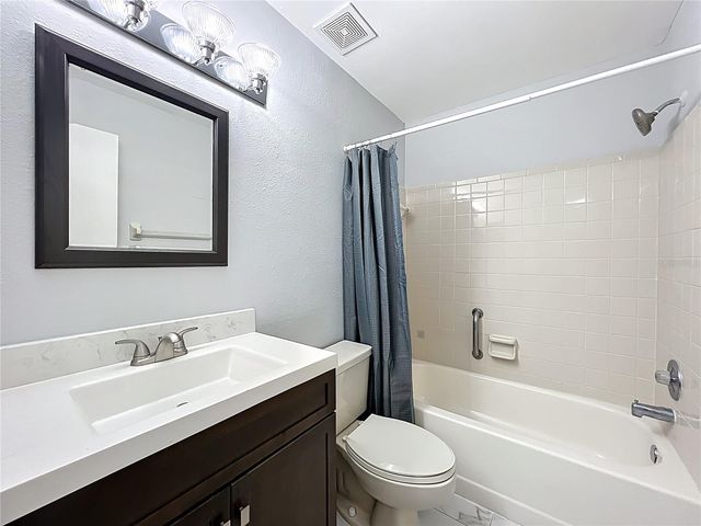 4800 S SEMORAN BOULEVARD 106, Orlando, FL 32822