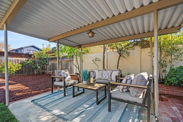 351 Jeter Street, Redwood City, CA 94062