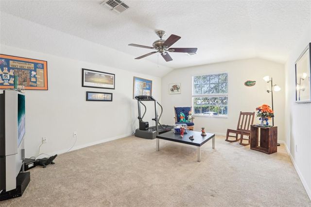 8051 SAINT JAMES WAY, Mount Dora, FL 32757