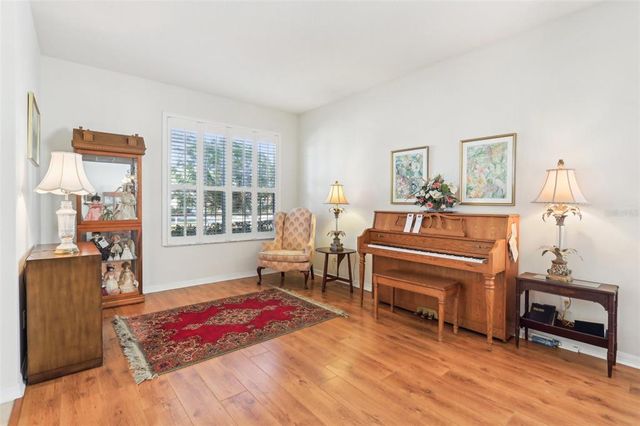 8051 SAINT JAMES WAY, Mount Dora, FL 32757