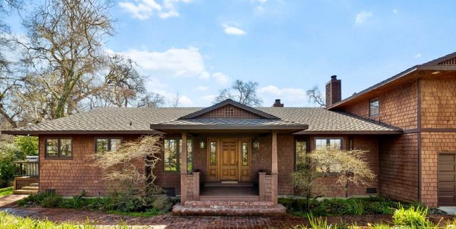 4201 Garden Hwy, Sacramento, CA 95834