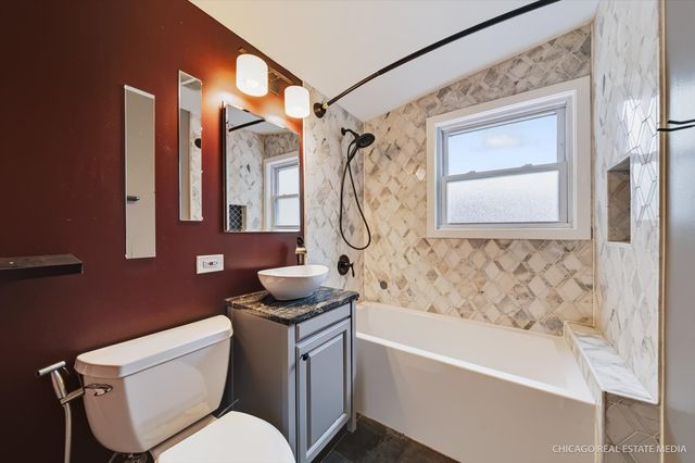 314 E Vermont Street, Villa Park, IL 60181