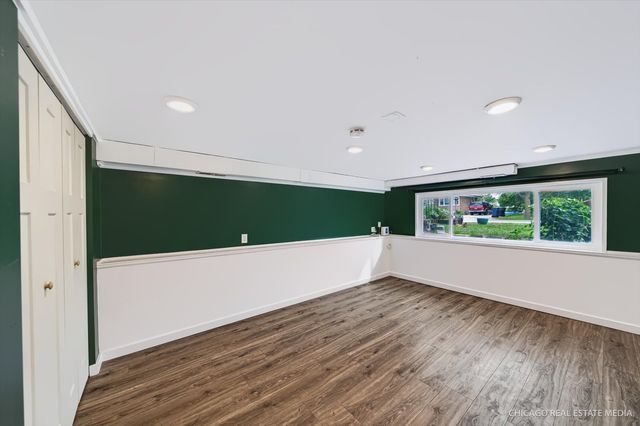 314 E Vermont Street, Villa Park, IL 60181