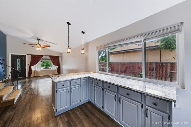 314 E Vermont Street, Villa Park, IL 60181