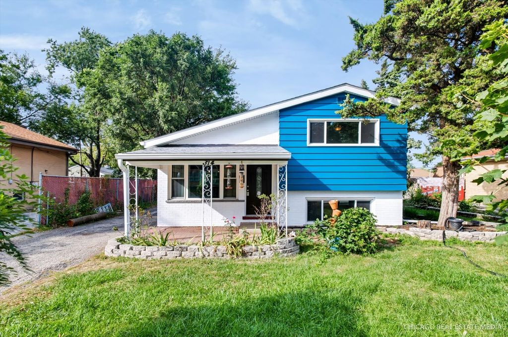 314 E Vermont Street, Villa Park, IL 60181