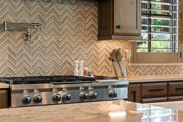 253 Mill Race Lp, Carson City, NV 89705