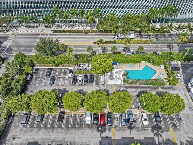 1809 Washington Avenue, Miami Beach, FL 33139