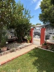 14800 Lanark, Panorama City, CA 91402