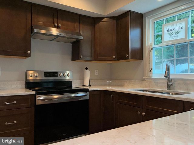 10888 BEECH CREEK DR NW, Columbia, MD 21044