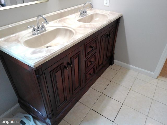10888 BEECH CREEK DR NW, Columbia, MD 21044