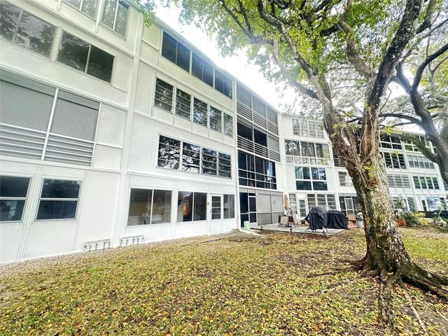 1076 Newport Q 1076, Deerfield Beach, FL 33442