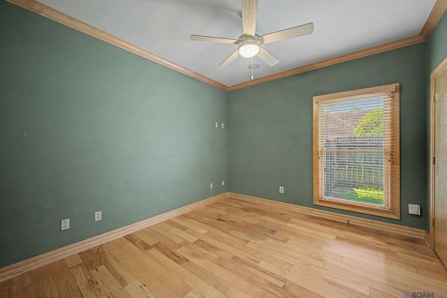 30961 Concord St, Walker, LA 70785