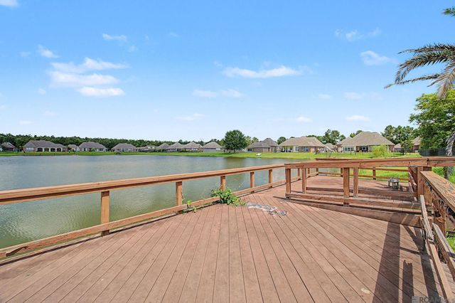 30961 Concord St, Walker, LA 70785