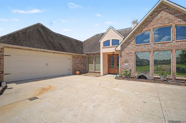 30961 Concord St, Walker, LA 70785