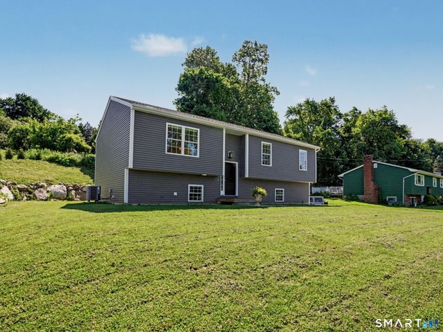 30 Lillian Avenue, New Fairfield, CT 06812