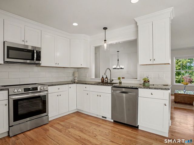 30 Lillian Avenue, New Fairfield, CT 06812