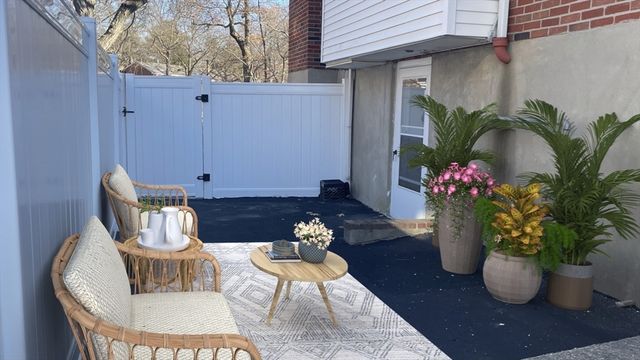 70 Brucewood St, Boston, MA 02132