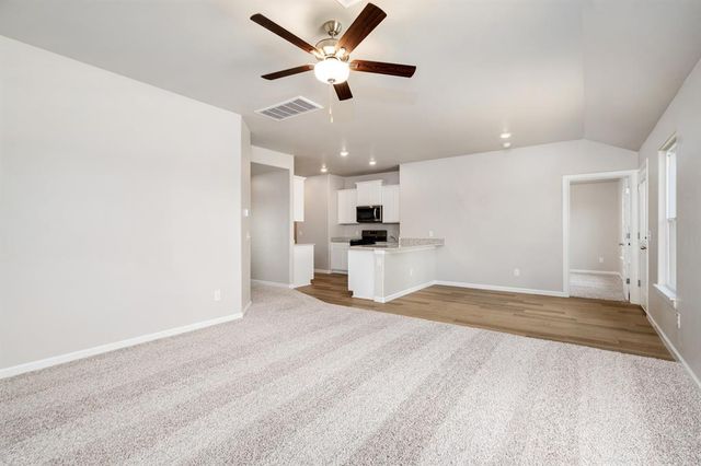 737 Luna Way, Tuttle, OK 73089