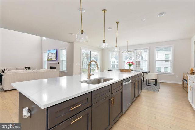 423 MEADOW CREEK DR, Bowie, MD 20716