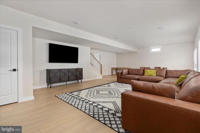 423 MEADOW CREEK DR, Bowie, MD 20716