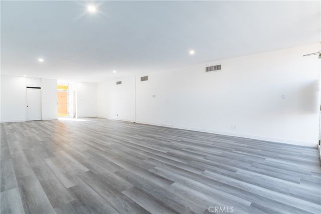 7340 Florence 115, Downey, CA 90240